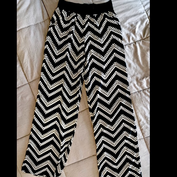 Joe B Pants & Jumpsuits Lightweight Wide Leg Joe B Palazzo Pants Poshmark